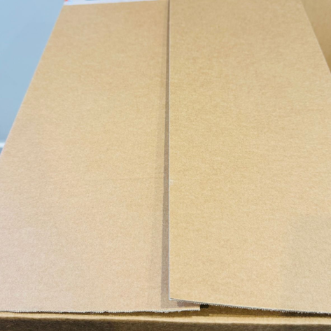 Carton with overlap